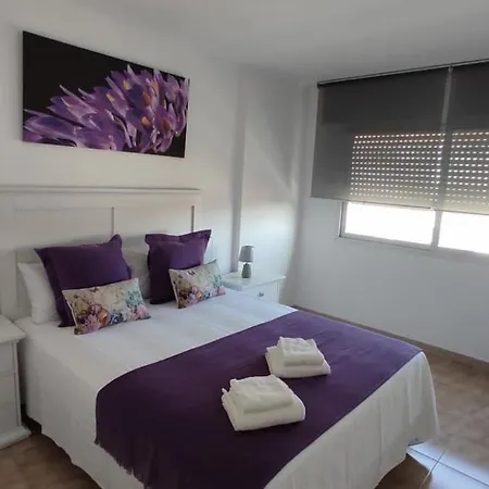 아파트 Amplio Piso Con Garaje En *